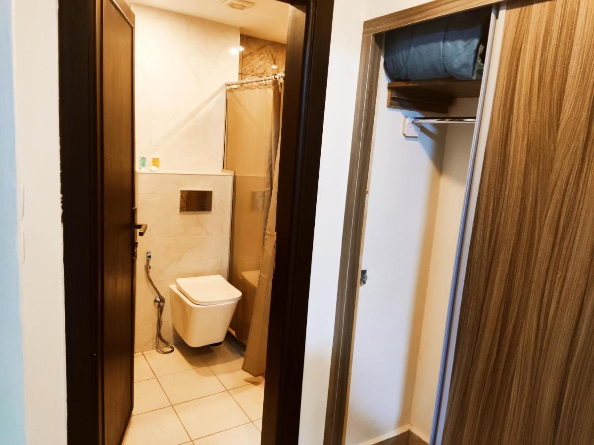 Golden Plaza Hotel Amman Exterior photo