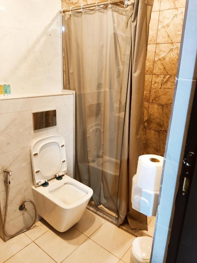Golden Plaza Hotel Amman Exterior photo